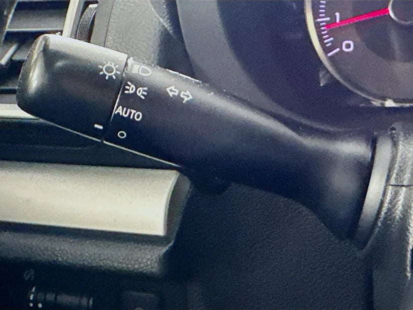 2017 Subaru Forester - Image 12
