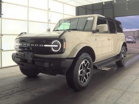 2025 Ford Bronco - Image 1