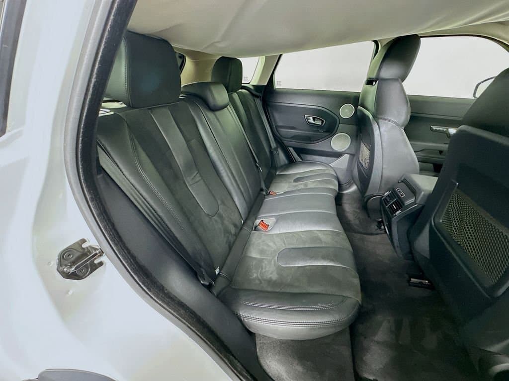 2015 Land Rover Range Rover Evoque - Image 27