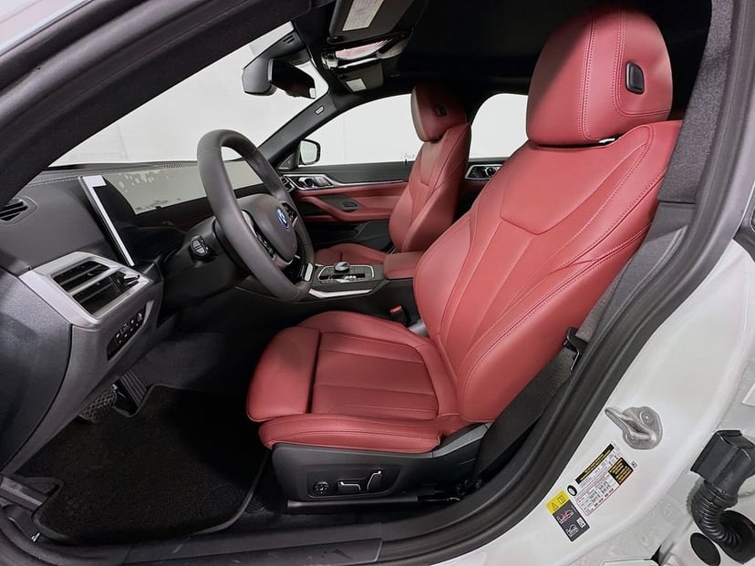 2026 BMW i4 - Image 16