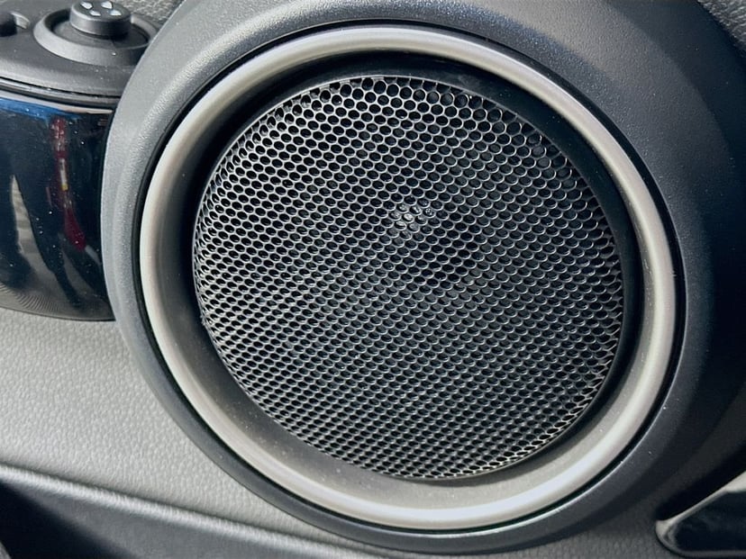 2015 MINI Cooper S - Image 17