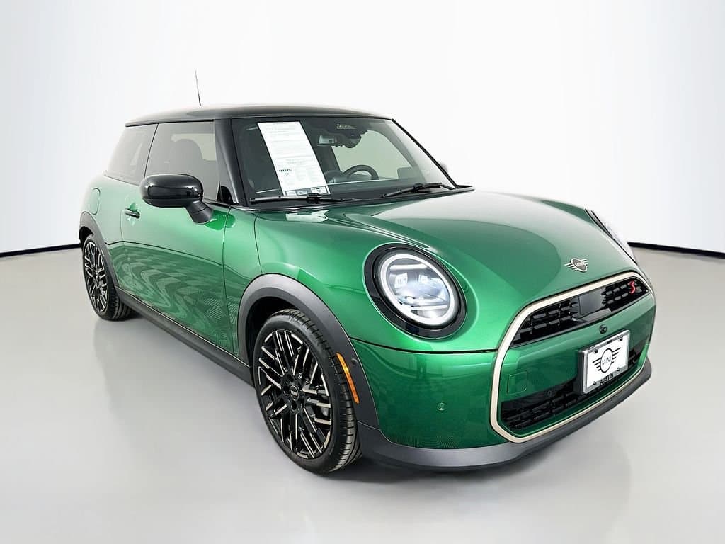 2025 MINI COOPER - Image 4