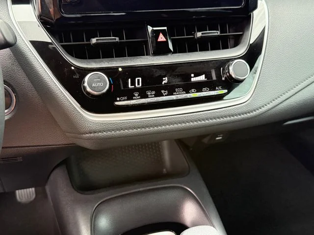 2025 Toyota Corolla - Image 22