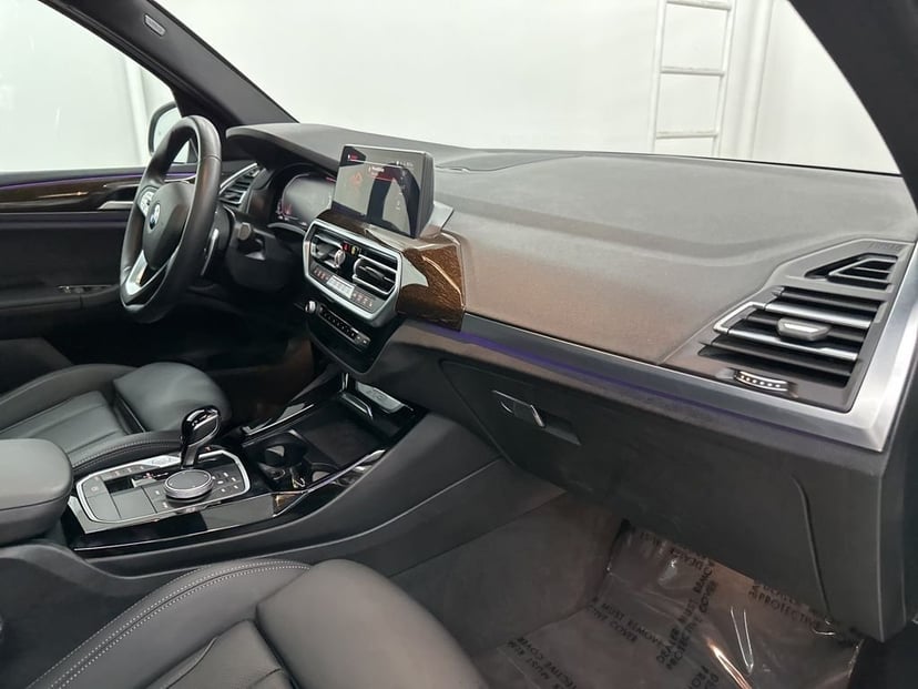 2023 BMW X3 - Image 24