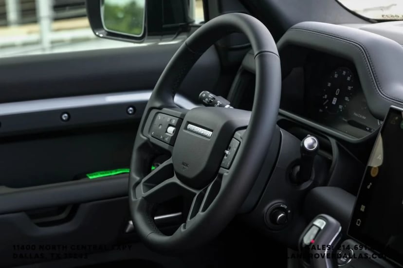 2026 Land Rover Defender 130 - Image 14