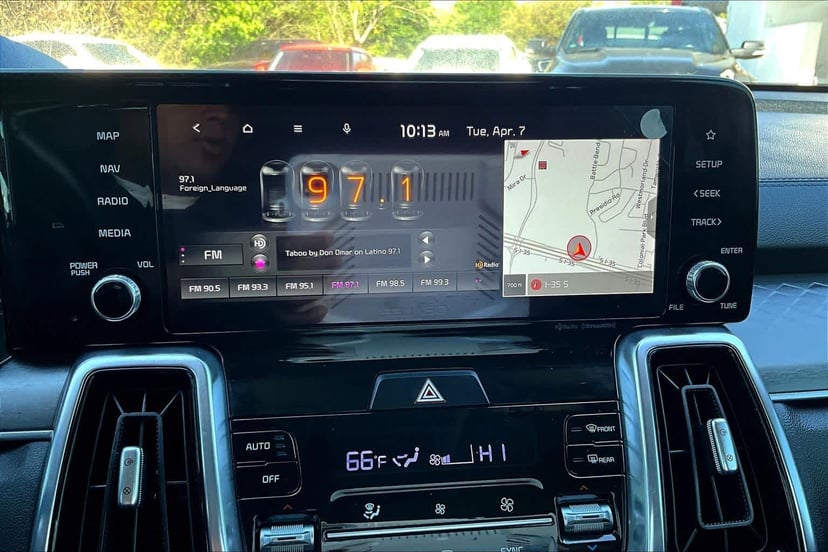 2021 Kia Sorento - Image 32