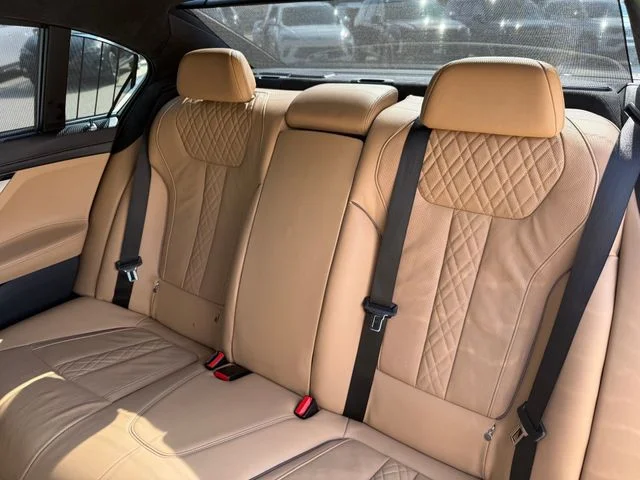 2019 BMW 7 Series - Image 27