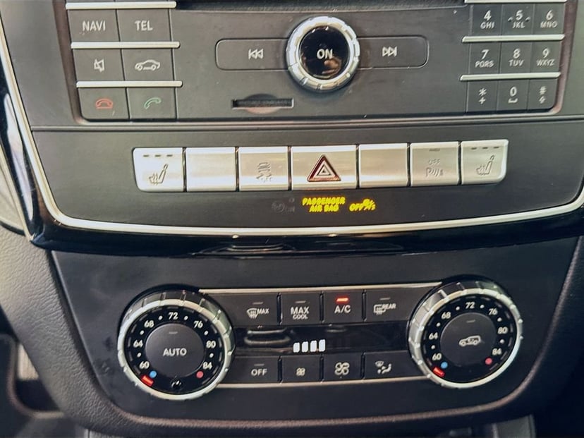2017 Mercedes-Benz GLE - Image 18