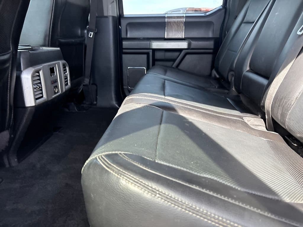 2017 Ford F-350SD - Image 24