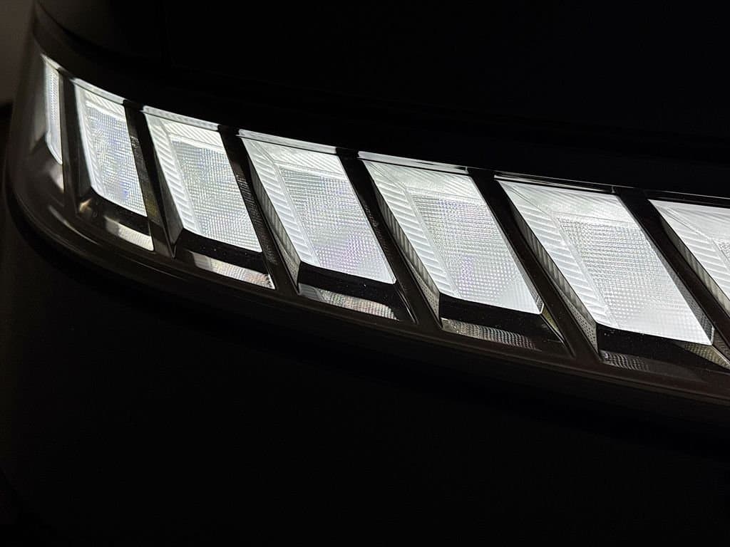 2026 INFINITI QX80 - Image 40