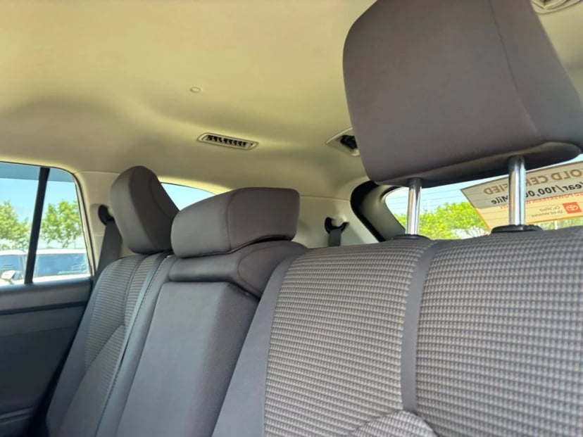 2022 Toyota Highlander - Image 23