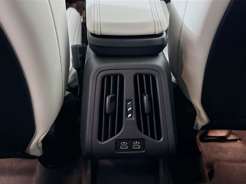 2026 BMW X1 - Image 18