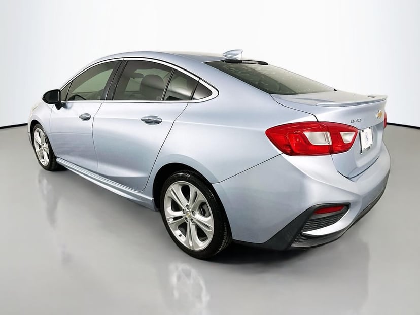 2017 Chevrolet Cruze - Image 7