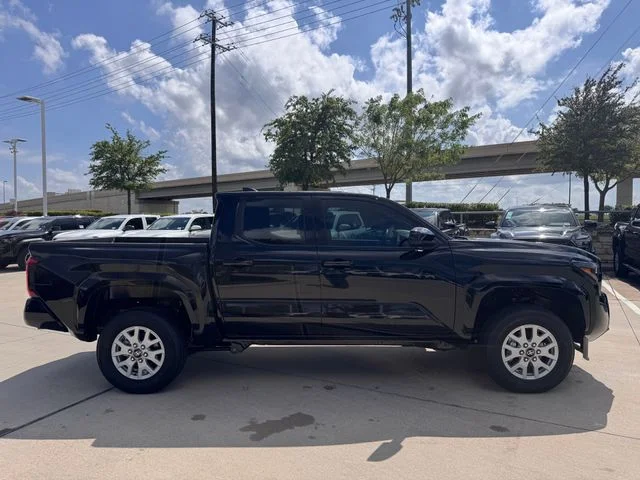 2026 Toyota Tacoma - Image 4