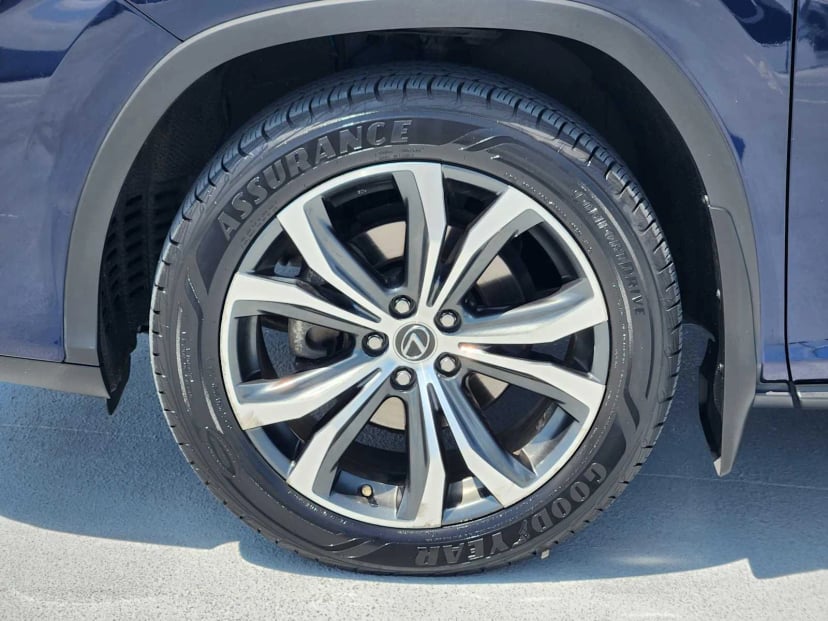 2022 Lexus RX 350 - Image 10