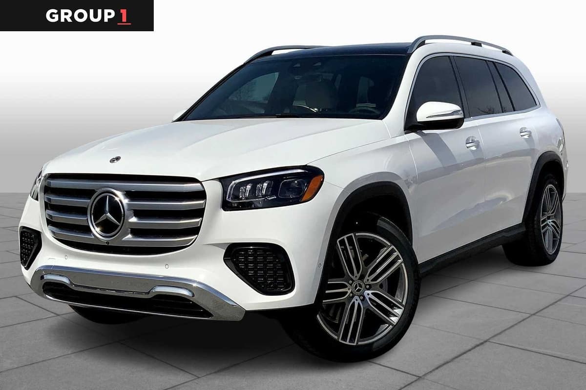 2025 Mercedes-Benz GLS 450 - Image 1