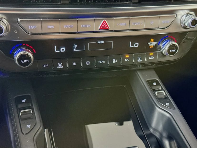 2020 Kia Telluride - Image 19