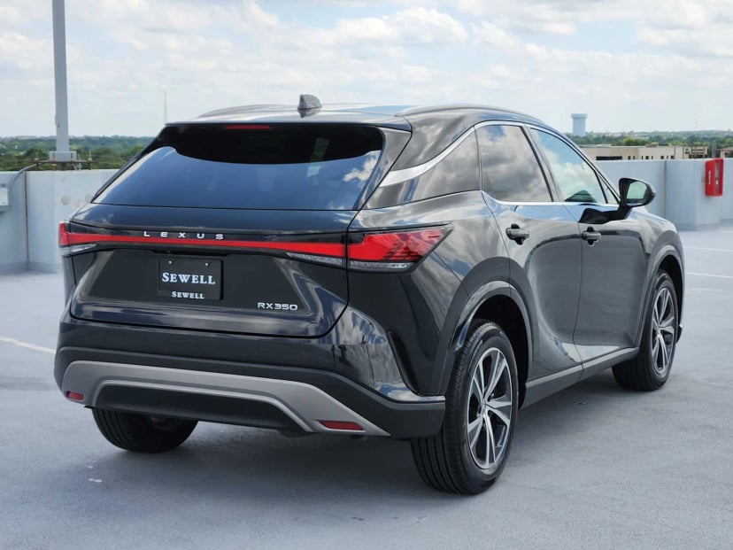 2023 Lexus RX 350 - Image 7