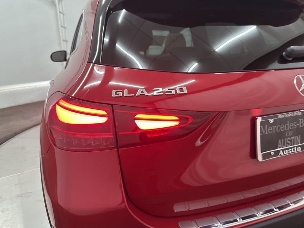 2026 MERCEDES-BENZ GLA - Image 30