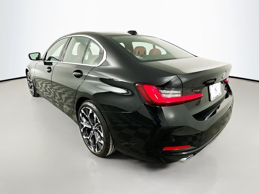 2026 BMW 3 Series - Image 7