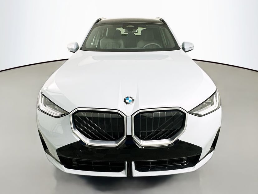 2026 BMW X3 - Image 3