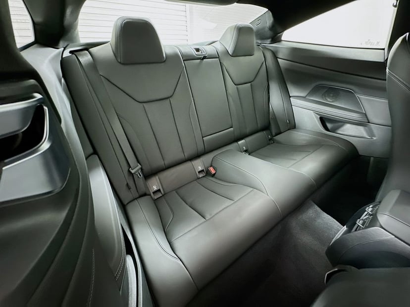 2025 BMW 4 Series - Image 28