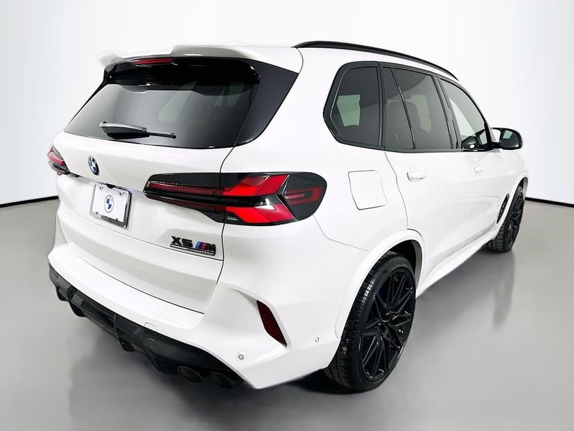2026 BMW X5 M - Image 5