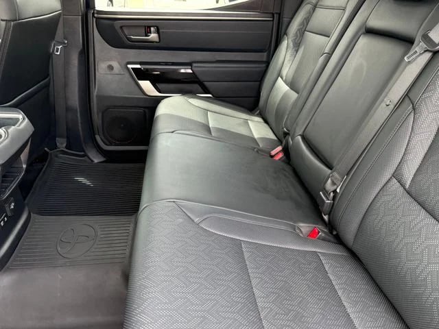 2025 Toyota Tundra - Image 31