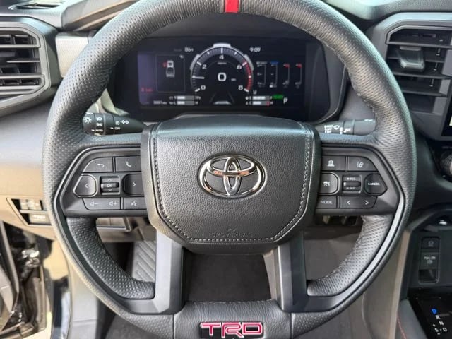 2025 Toyota Tundra Hybrid - Image 13