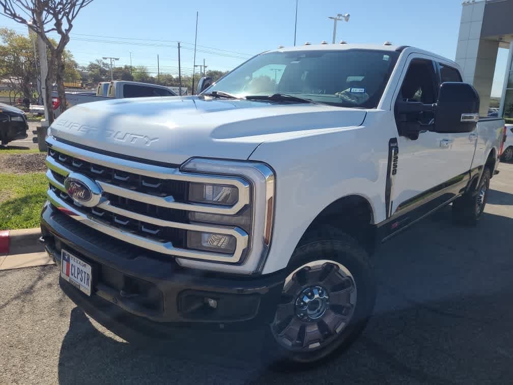 2024 Ford Super Duty F-250 Pickup - Image 2