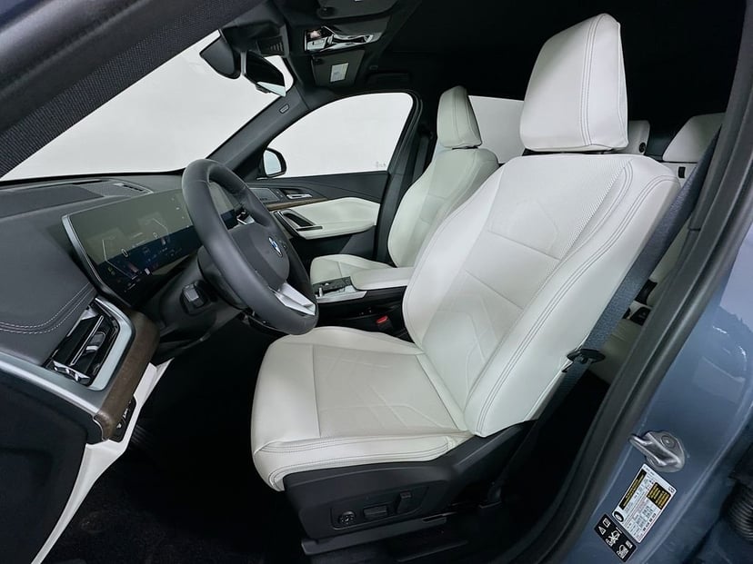 2026 BMW X1 - Image 16