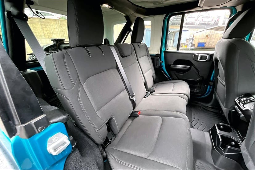 2020 Jeep Wrangler Unlimited - Image 19