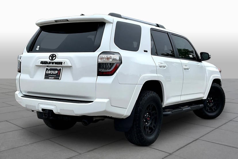 2023 Toyota 4Runner - Image 13
