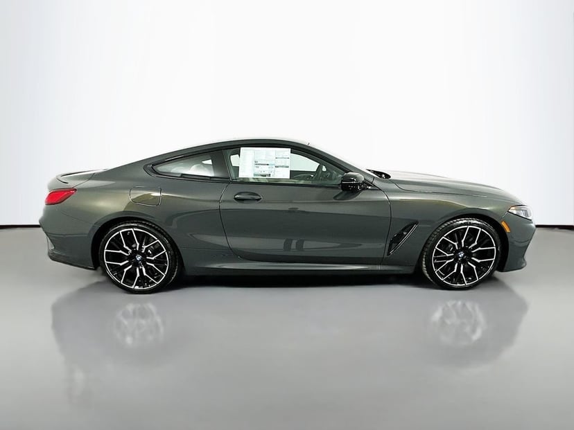 2026 BMW 8 Series - Image 4