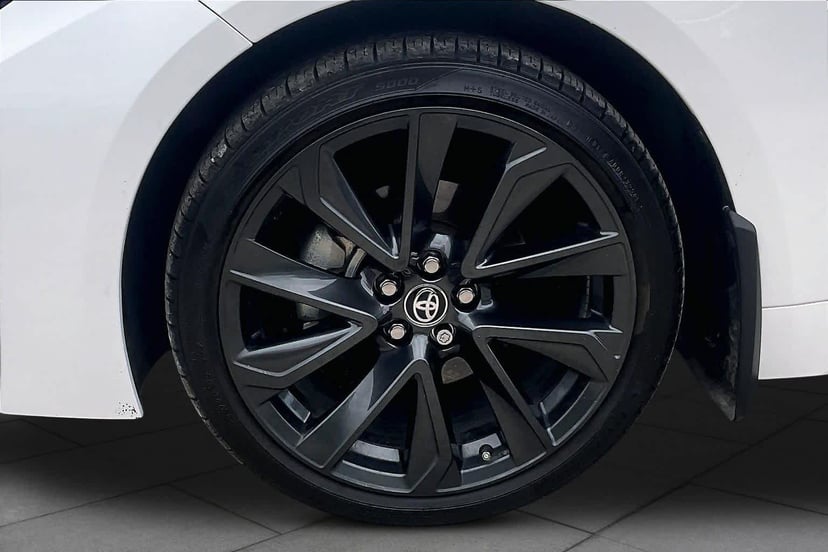 2026 Toyota Corolla - Image 11