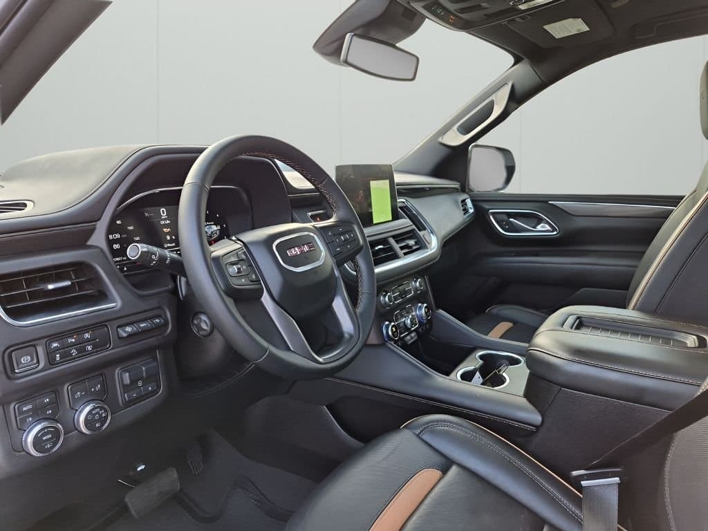 2024 GMC Yukon XL - Image 30