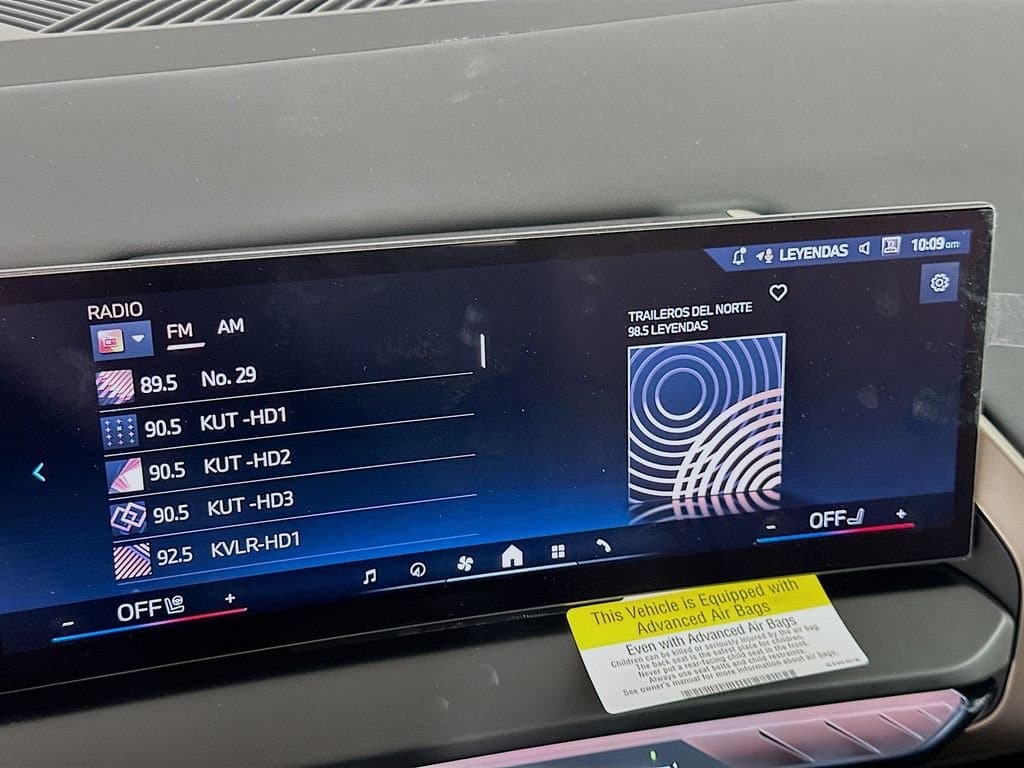 2025 BMW X3 - Image 11