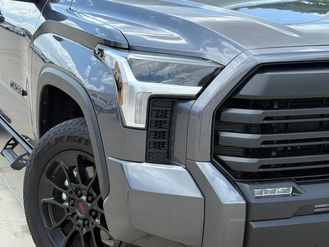 2023 Toyota Tundra - Image 3