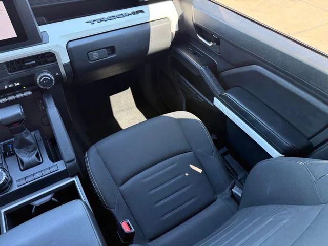 2024 Toyota Tacoma - Image 58