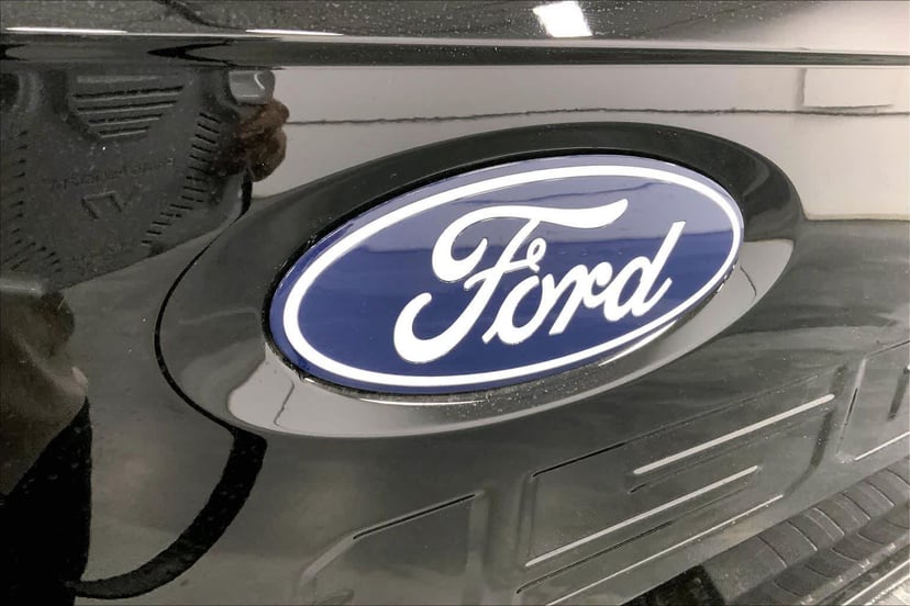 2026 Ford F-150 - Image 12