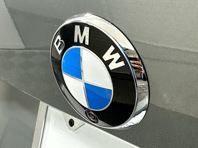 2026 BMW i4 - Image 22