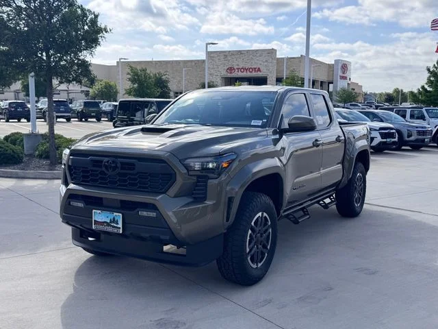 2026 Toyota Tacoma - Image 8