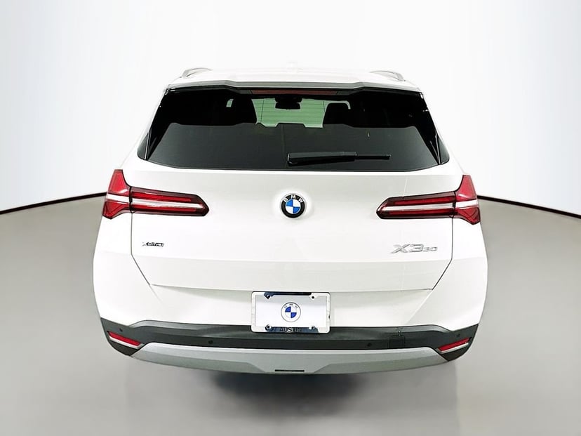 2026 BMW X3 - Image 6