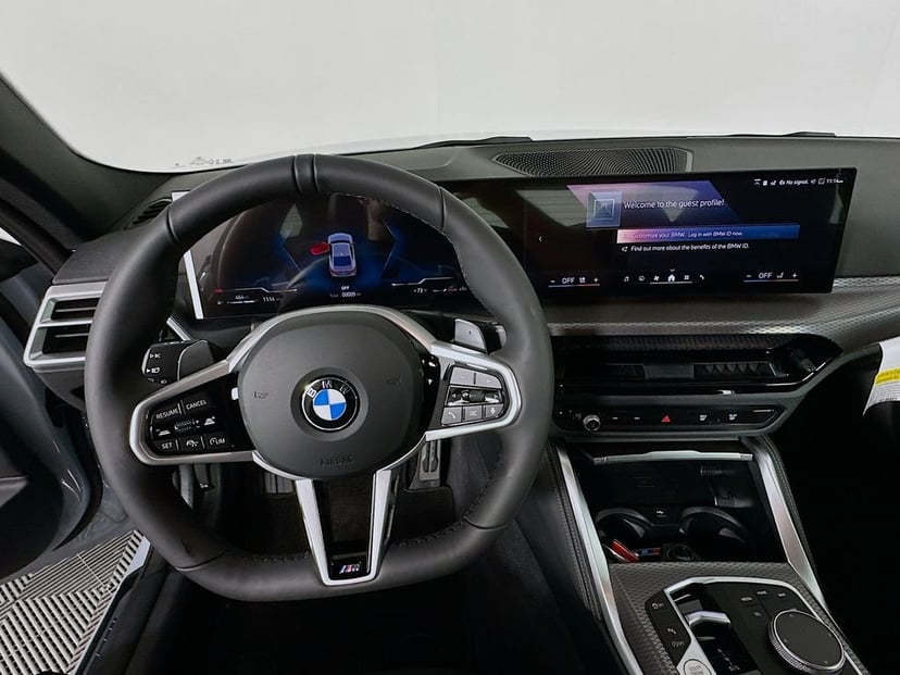 2025 BMW 4 Series - Image 10