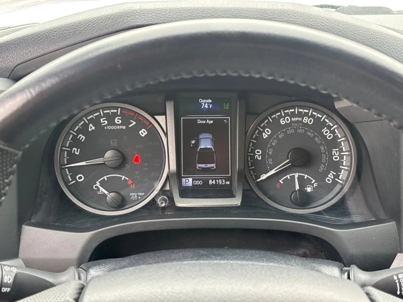 2022 Toyota Tacoma - Image 13