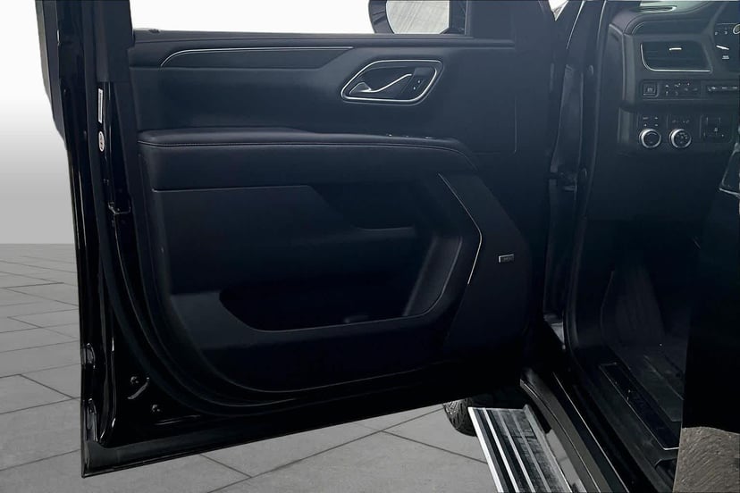 2021 GMC Yukon - Image 22
