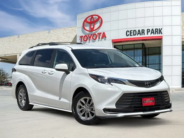 2026 Toyota Sienna - Image 1