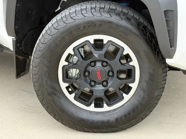 2024 Toyota Tacoma - Image 2