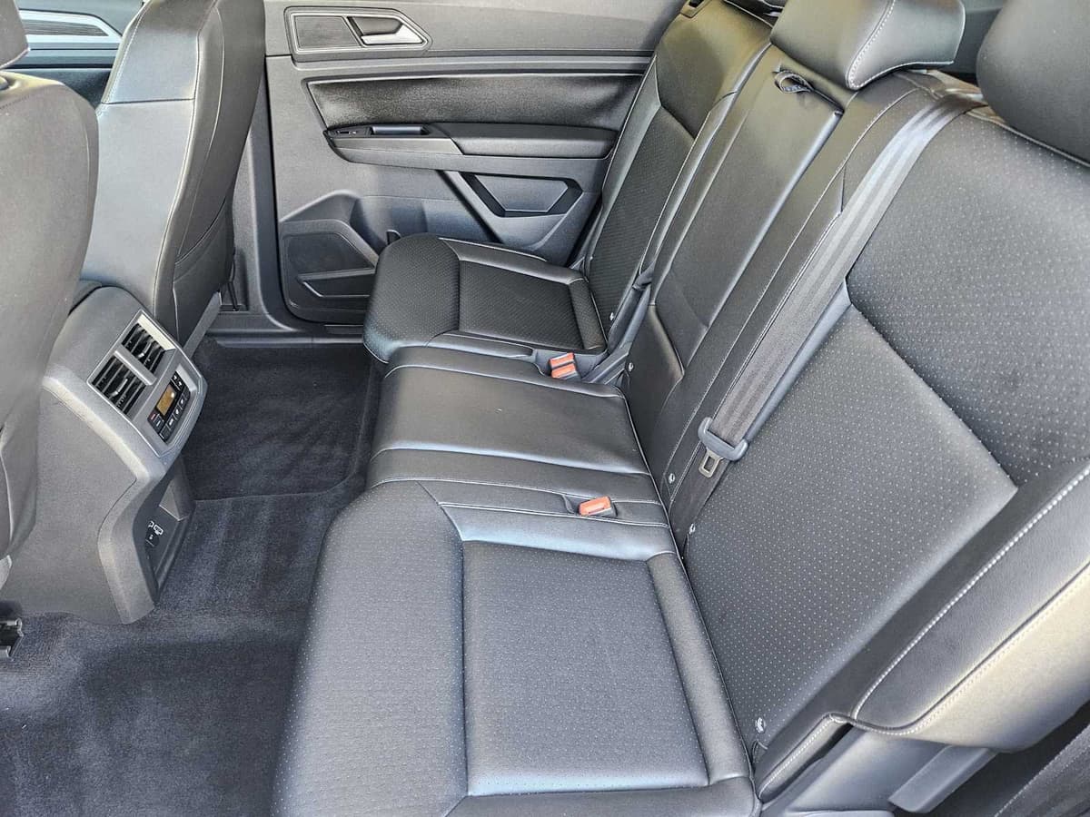 2018 Volkswagen Atlas - Image 23