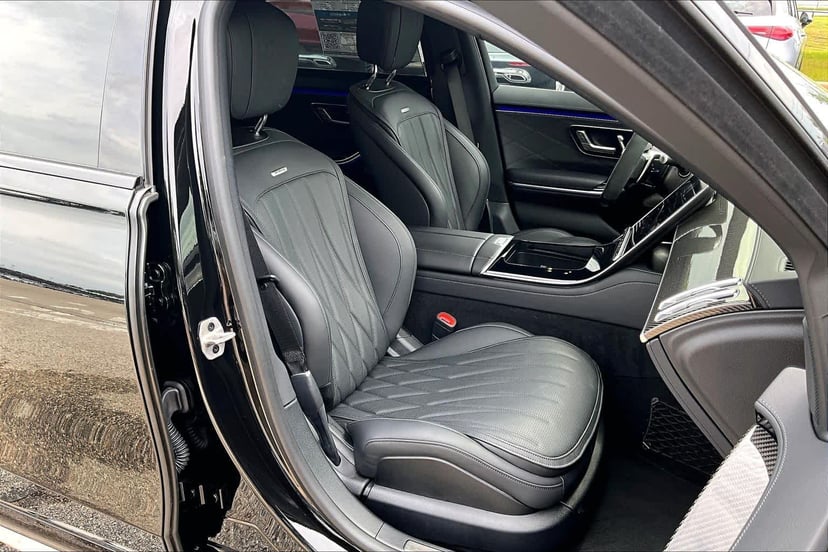 2025 Mercedes-Benz AMG® S 63 E - Image 7